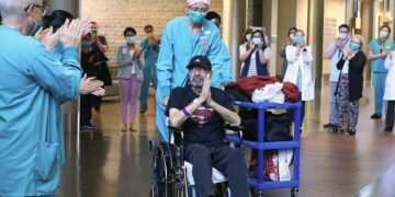 Λογαριασμό 1,1 εκατ. και 181 σελίδες έλαβε ασθενής με Covid-19