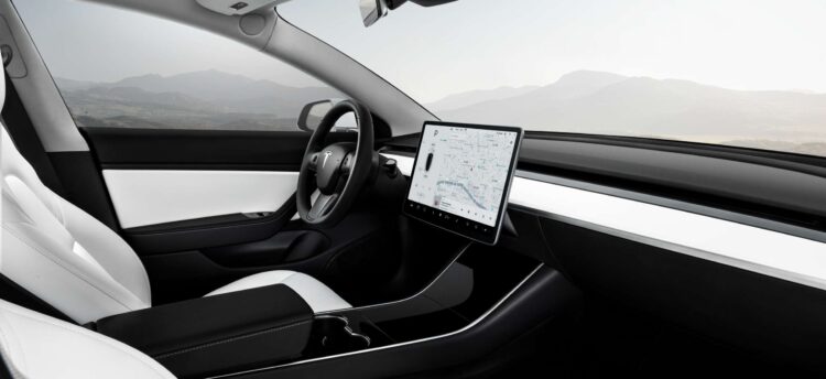 Αγωγή στην Tesla για το Model 3: Δεν άνοιξαν οι αερόσακοι σε τροχαίο