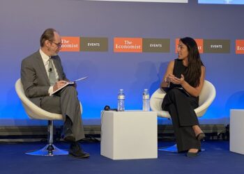 Δ. Μιχαηλίδου: Αυξήσαμε κατά 1/3 το προσωπικό σε δομές για ευπαθείς ομάδες