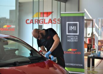 Μοναδική Πιστοποίηση για την Carglass®Ελλάδος από το ΙΜΙ