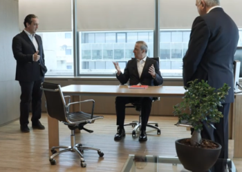 Video: Ο Θ. Κοκκάλας παραδίδει τα ηνία στον Ν. Αντιμησάρη – Τι είπε ο Δ. Χατζηπαναγιώτου