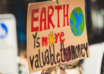 ΕΚΕ: Μέτριες επιδόσεις δείχνει έρευνα της ICAP – 18% δαπανά 1-5 εκατ. ευρώ