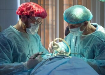 Αποζημίωση 400.000 ζητούν συγγενείς θανούσας που έχασε τη ζωή της μετά από χειρουργείο λιποαναρρόφησης