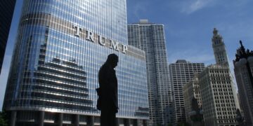 Ο Trump ελέγχεται για ασφαλιστική απάτη;