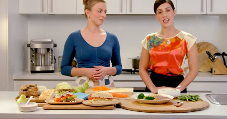 Bupa: Πόσο πρέπει να τρώμε;