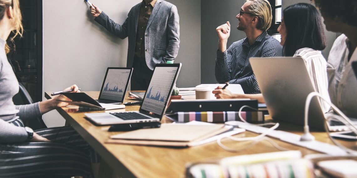 group-diverse-people-having-business-meeting