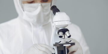 Σε δέκα ημέρες αυξάνεται ραγδαία η δυναμικότητα για τεστ κορωνοϊού