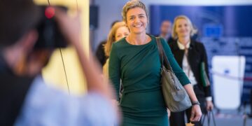 DGComp προς Σ.Υ. Εθνικής Ασφαλιστικής: Δεν εμπλεκόμαστε στη διαδικασία πώλησης