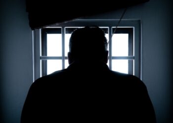 Ο ασφαλιστής με τα 30 χρόνια φυλάκισης και τα θύματα που περιμένουν να αποζημιωθούν