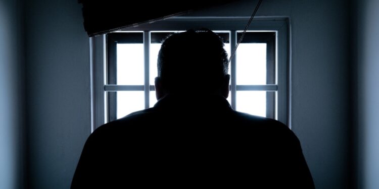Ο ασφαλιστής με τα 30 χρόνια φυλάκισης και τα θύματα που περιμένουν να αποζημιωθούν