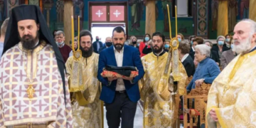 49χρονος ασφαλιστής χειροτονήθηκε ιερέας στον Άγιο Δημήτριο