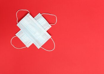 91 νοσούντες με Covid-19 σε ΜΕΘ