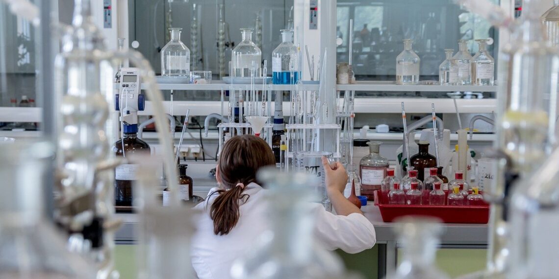 Κορωνοϊός: Πάνω από 90% η αποτελεσματικότητα του εμβολίου των Pfizer & BioNTech