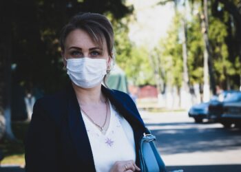 Τα νέα μέτρα που ισχύουν από σήμερα για ασφαλιστικές και διαμεσολαβητές