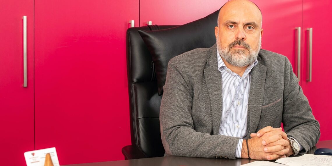 My Life Partners: Ένα boutique δίκτυο διαμεσολάβησης με σπαρτιάτικο πείσμα 