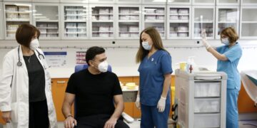 83.850 δόσεις του εμβολίου των Pfizer/BioNTech στην Ελλάδα