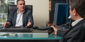 Κ. Καρούσης: “Mind the gap” σε εκπαίδευση, στελέχωση & στο agency της νέας εποχής