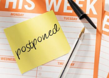 week-agenda-with-postponed-message