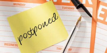 week-agenda-with-postponed-message