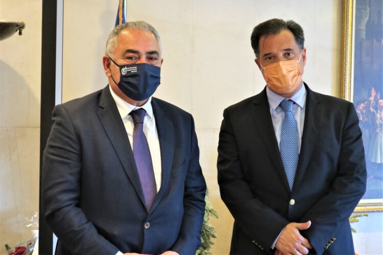 Συνάντηση του Προέδρου του Ε.Ε.Α. με τον Υπουργό Ανάπτυξης για το θέμα του «click in shop»