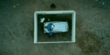 Ένα συγκλονιστικό σποτ για τον κορωνοϊό από το Λ. Χαρίτο