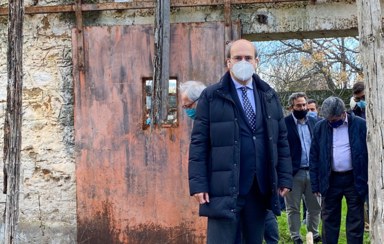 Τα 7 ανοιχτά «μέτωπα» για τον K. Χατζηδάκη