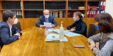 Tι είδε ο κ. Χατζηδάκης σε υποκατάστημα του e- ΕΦΚΑ