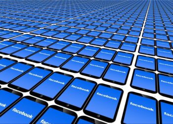 Διαρροή προσωπικών δεδομένων για περισσότερους από 500 εκατ. χρήστες του Facebook