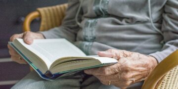 Τι προβλέπει η τροπολογία για την επιτάχυνση της απονομής των συντάξεων