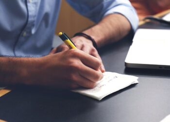 Οι 3 φάσεις για τις ασφαλιστικές στην πανδημία