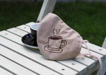 Από Δευτέρα 19 Απριλίου τα υποχρεωτικά self tests εργαζομένων στον ιδιωτικό τομέα