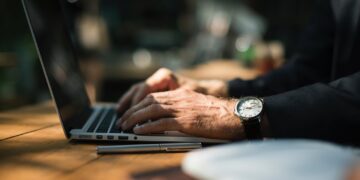 5 φορολογικές και ασφαλιστικές ελαφρύνσεις για επιχειρήσεις και εργαζόμενους