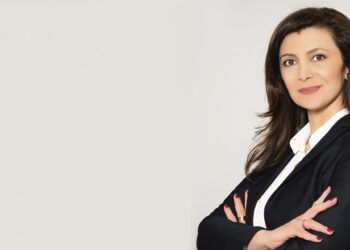 FACES Ιφιγένεια Τσακίρη: Το πρόσωπο “κλειδί” στο marketing της Mega Brokers