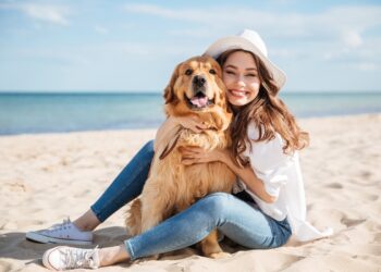 H wedo.insure υποστηρίζει την υιοθεσία σκύλων χορηγώντας συμβόλαια υγείας κατοικιδίων