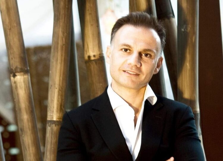 Κ. Φωτόπουλος: Ο άνθρωπος που έφερε νέα πραγματικότητα στις ασφαλίσεις