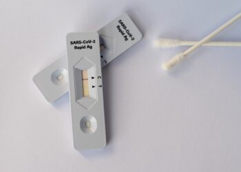 Self-test δυο φορές την εβδομάδα για όσους δραστηριοποιούνται στις ασφαλίσεις