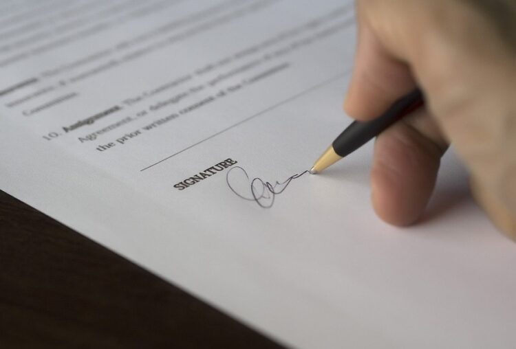 Μύθοι και αλήθειες για την Ασφάλιση: Πότε πρέπει να ασφαλιστώ;