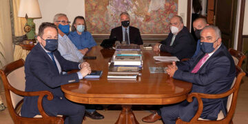 Συνάντηση ΕΕΑ με την  ηγεσία του Υπ. Εσωτερικών για τις μικρομεσαίες επιχειρήσεις