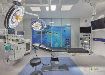 ΙΑΣΩ: Η πρώτη στην Ελλάδα υπερσύγχρονη, πλήρως ψηφιακή χειρουργική αίθουσα Modular Τοιχοποιίας