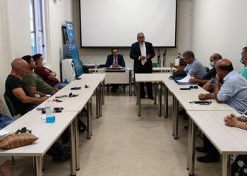 Το ΕΕΑ δίπλα στους μικρομεσαίους και τους επαγγελματίες της Κέρκυρας