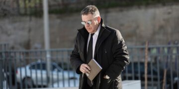 Με ανασφάλιστη μηχανή στη Μύκονο ο Α. Κούγιας