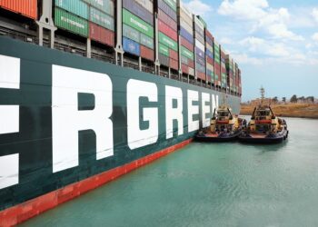 Με “εμπιστευτική” συμφωνία αποζημιώσεων αποχώρησε το Ever Given