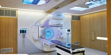 ΙΑΣΩ Γενική Κλινική: Ακτινοβολία με ακρίβεια χιλιοστού με τον νέο Γραμμικό Επιταχυντή Elekta Versa HD™