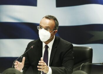 Ο υπουργός Οικονομικών Χρήστος Σταϊκούρας μιλάει στη συνέντευξη τύπου για τα νέα μέτρα οικονομικής στήριξης πληγέντων από την πανδημία covid 19, στο Υπουργείο Οικονομικών, Πέμπτη 11 Μαρτίου 2021. ΑΠΕ- ΜΠΕ/ΑΠΕ- ΜΠΕ/ΑΛΕΞΑΝΔΡΟΣ ΒΛΑΧΟΣ