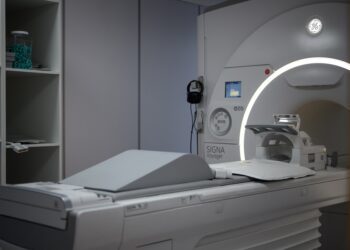 ΒΙΟΙΑΤΡΙΚΗ και GE Healthcare φέρνουν τον 1ο μαγνητικό τομογράφο με AIR™ και ΑΙ