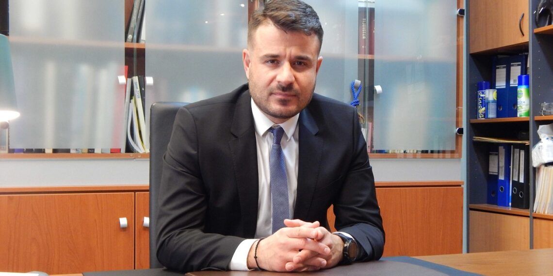 8  πρακτορειακά δίκτυα που “οδηγούν” την ασφαλιστική αγορά