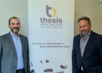 Ο Γ. Κουτούζος στο εμπορικό τμήμα της Thesis Brokers