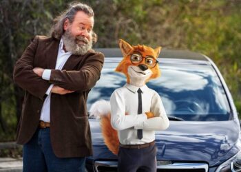 Ο Κωστής Σαββιδάκης σε διαφημιστικό του Pricefox