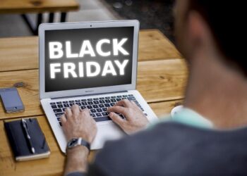 Black Friday και Cyber Monday: Τι πρέπει να προσέχετε