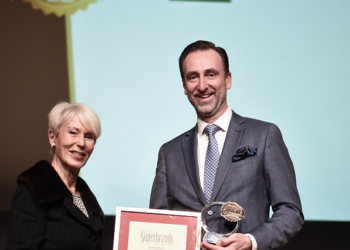 H Groupama Ασφαλιστική βραβεύεται ξανά ως ένα από τα Corporate Superbrands της Ελλάδας